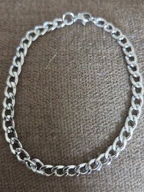 Unisex Stainless Steel Silver Bracelet 8.5" Durable Everyday Jewelry